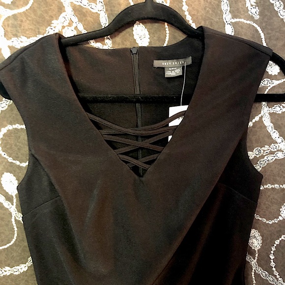 💛Suzy Shier Bodycon Dress - Picture 3 of 4